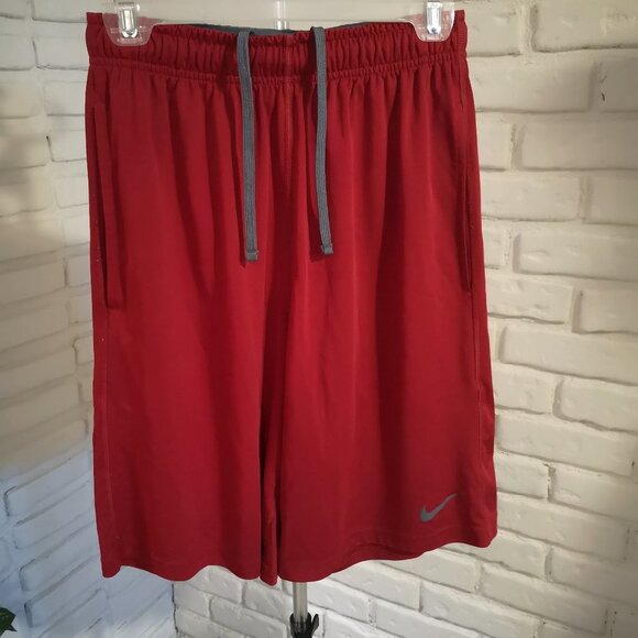 Nike Dri - Fit Men's Elastic & Tie Waist Loose Fit Athletic Shorts - Picture 1 of 8